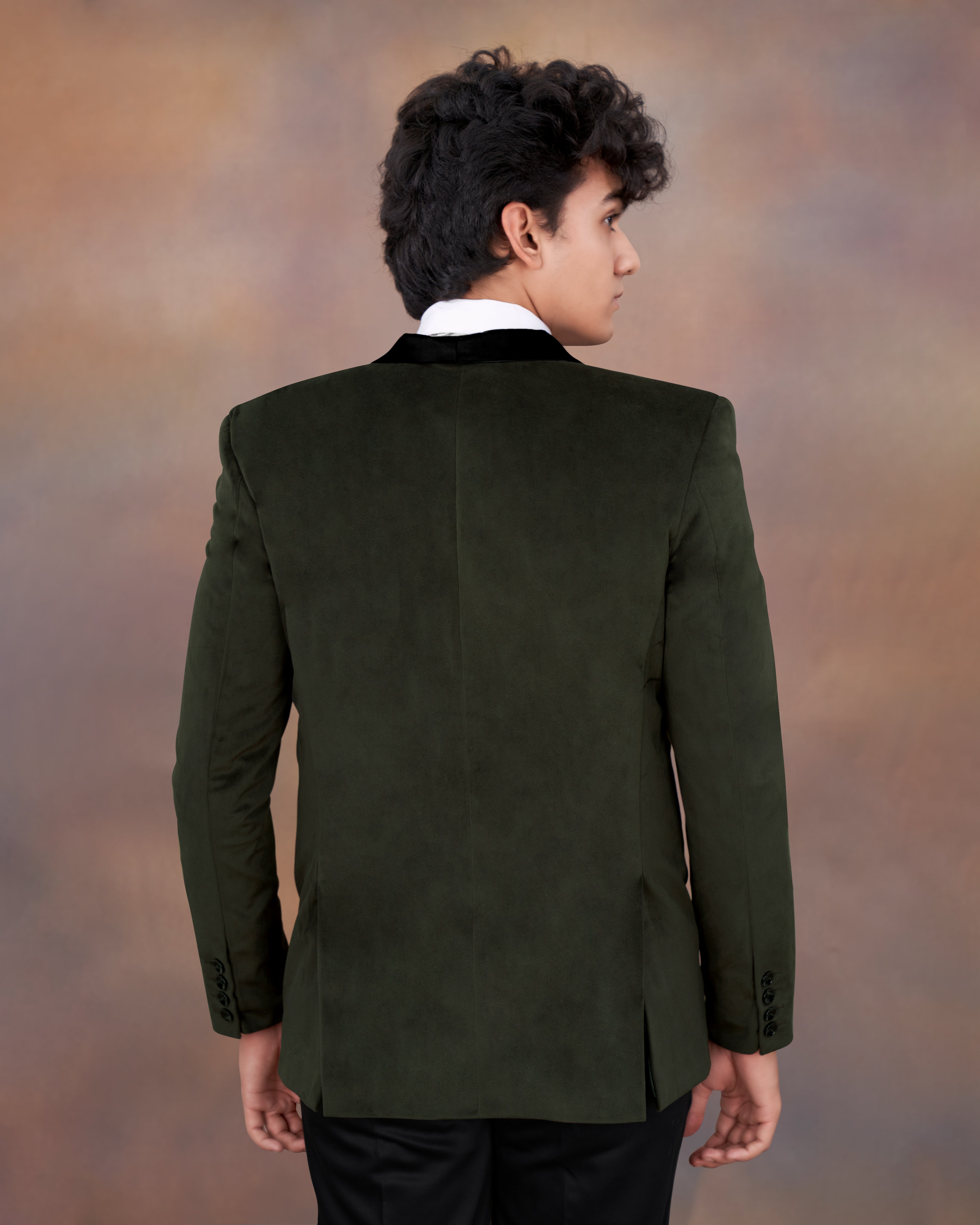 Zeus Green Velvet Designer Tuxedo Blazer BL2335-BKL-D2091-36, BL2335-BKL-D2091-38, BL2335-BKL-D2091-40, BL2335-BKL-D2091-42, BL2335-BKL-D2091-44, BL2335-BKL-D2091-46, BL2335-BKL-D2091-48, BL2335-BKL-D2091-50, BL2335-BKL-D2091-52, BL2335-BKL-D2091-54, BL2335-BKL-D2091-56, BL2335-BKL-D2091-58, BL2335-BKL-D2091-60